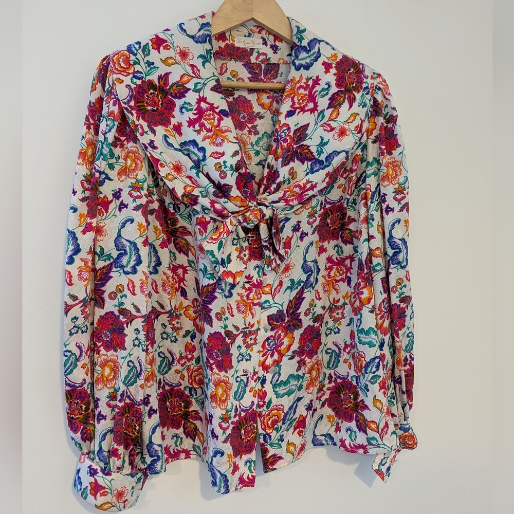 100% Silk Blouse, Vintage Handmade, Floral
